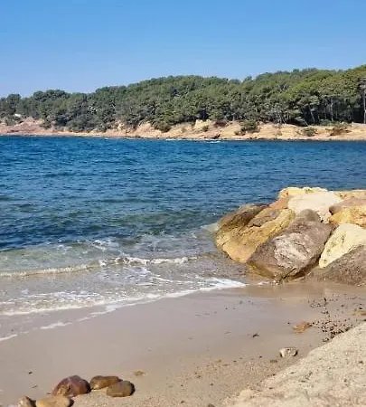 Mandrier Pin Rolland Climatise 2 Pers Parking Pinede, A Pied 아파트