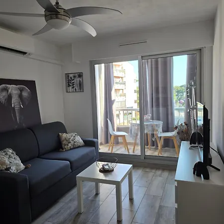 Saint-Mandrier-Sur Mer Pin Rolland Studio Climatise Parking Plage Pinede, Tout A Pied Apartment