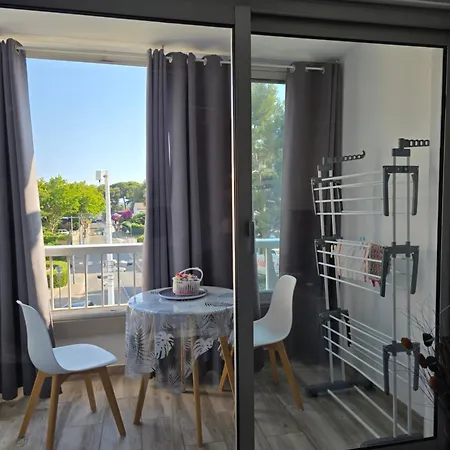 Saint-Mandrier-Sur Mer Pin Rolland Studio Climatise Parking Plage Pinede, Tout A Pied